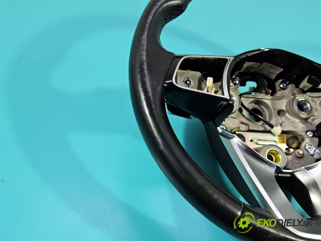 Kia Optima IV 2015-2020 1.6 T-GDI: 180 HP automatic 132.4 kW 1591 cm3 4- volant 190813-204544 (Volant)