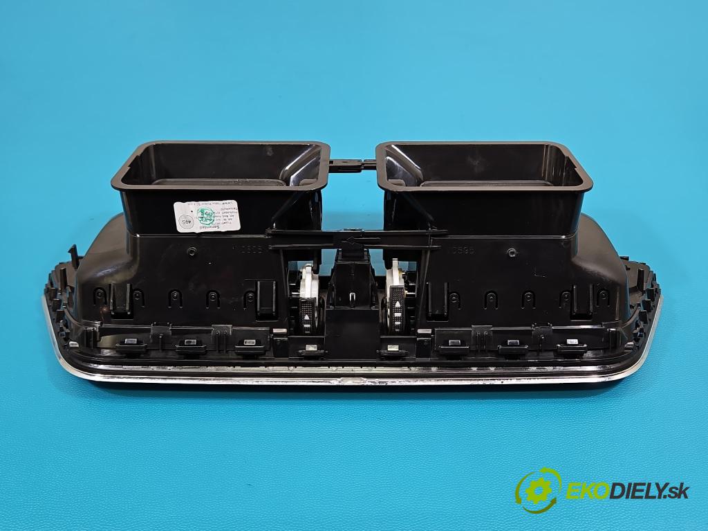 Skoda Octavia III 2013- 1.5 TSI 150 HP manual 110 kW 1498 cm3 5- Mřížka: kúrenia stredová 5E0820951C (Mriežka kúrenia (fukár))
