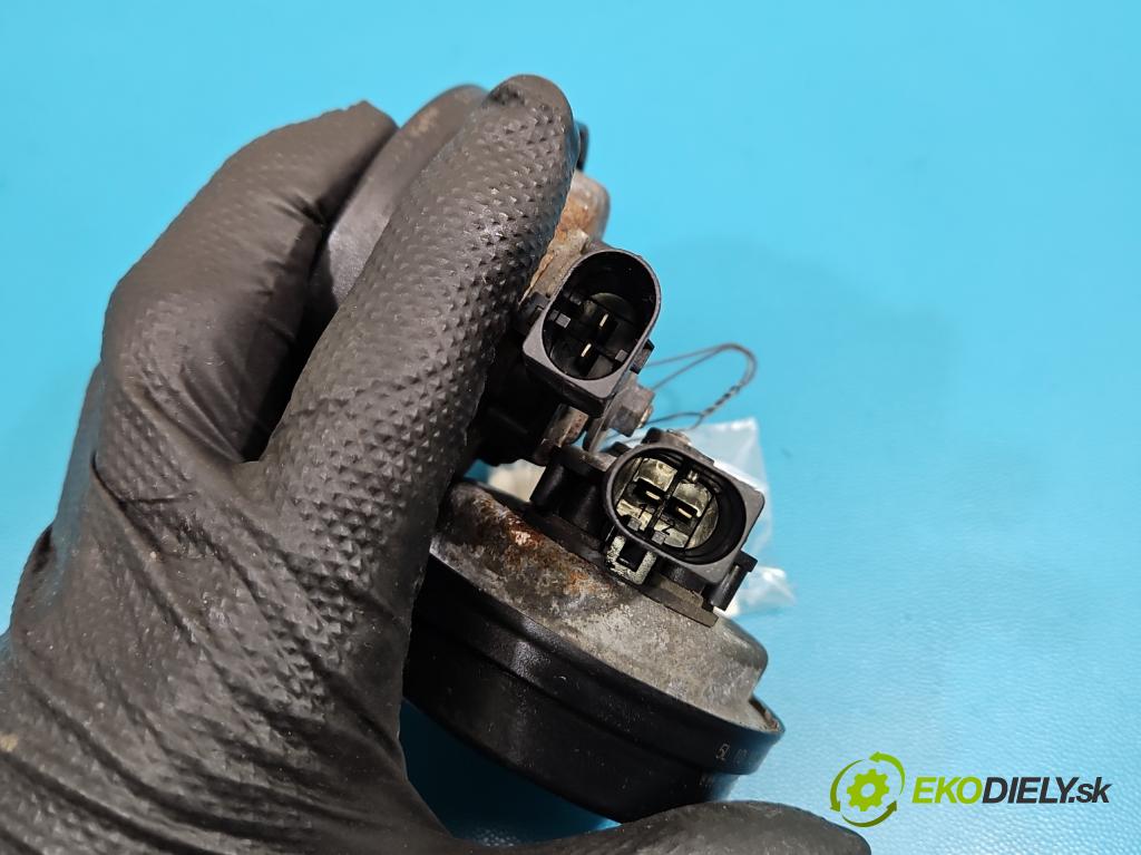 Skoda Octavia III 2013- 1.5 TSI 150 HP manual 110 kW 1498 cm3 5- Klakson: 5Q0951221A