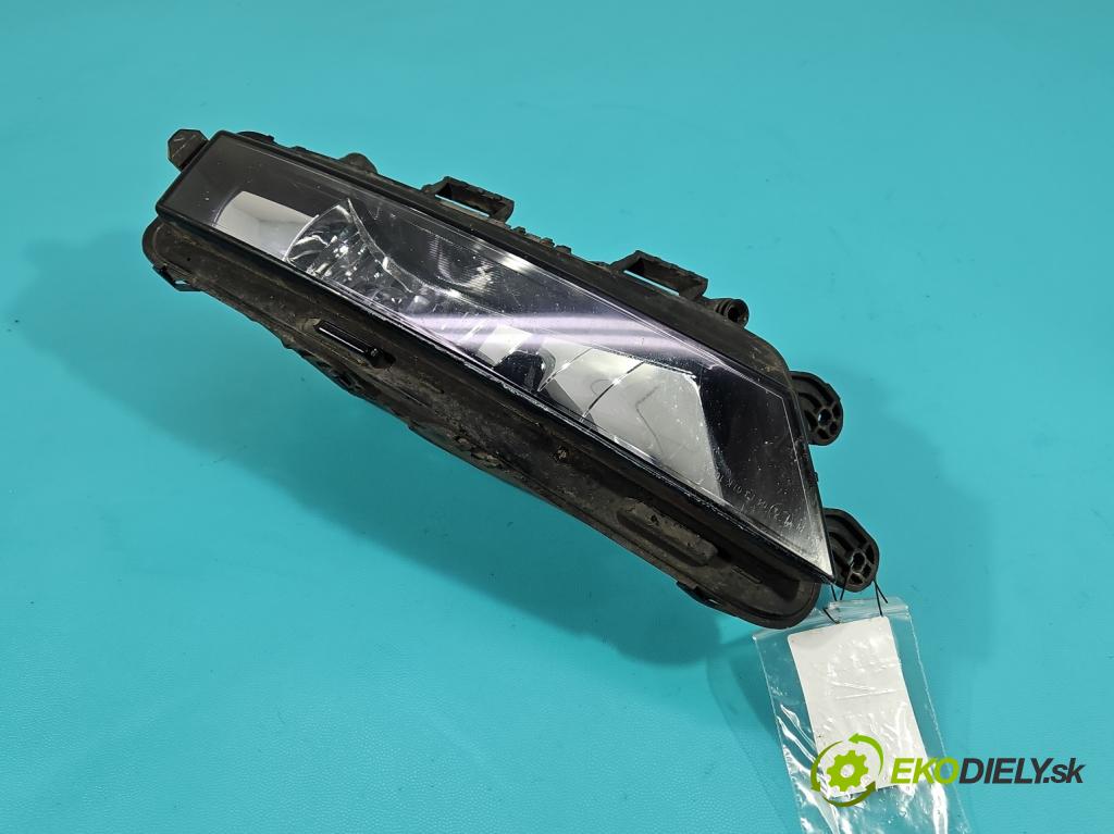 Skoda Octavia III 2013- 1.5 TSI 150 HP manual 110 kW 1498 cm3 5- Halogen ľavý 5E0941699F (Kľučka dverí ostatné)