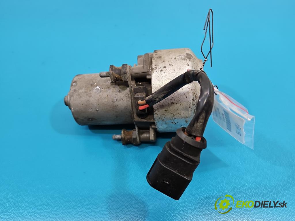 Skoda Octavia III 2013- 1.5 TSI 150 HP manual 110 kW 1498 cm3 5- čerpadlo rotačný 5Q0612181