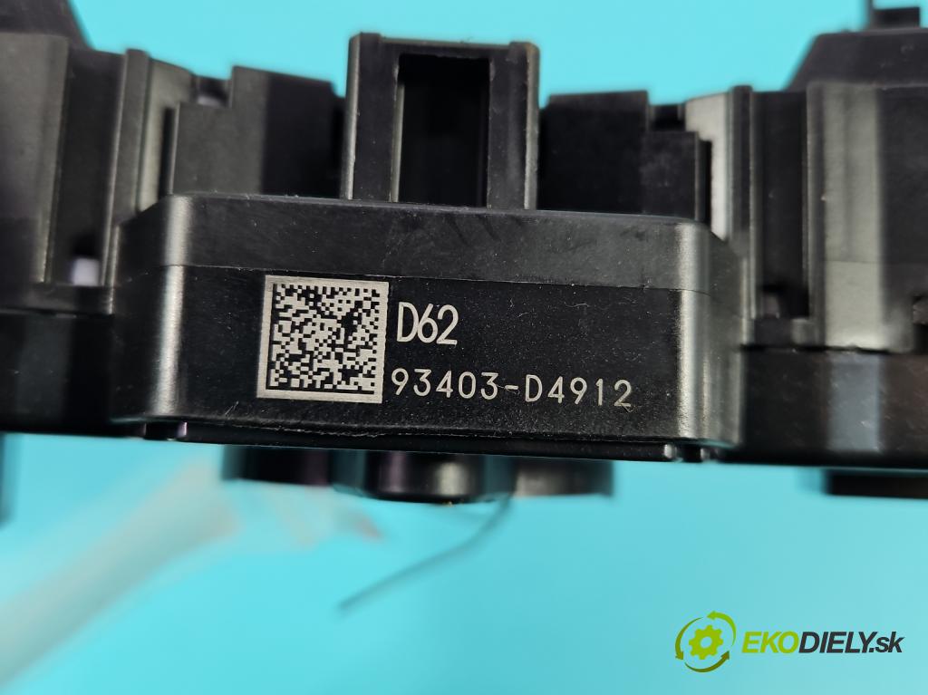 Kia Optima IV 2015-2020 1.6 T-GDI: 180 HP automatic 132.4 kW 1591 cm3 4- prepínač komplex: 93403-D4912 (Prepínacie páčky pod volantom)