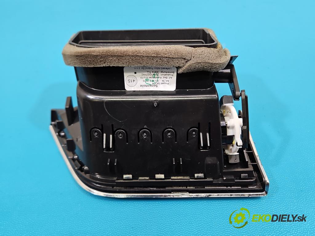 Skoda Octavia III 2013- 1.5 TSI 150 HP manual 110 kW 1498 cm3 5- Mřížka: kúrenia ostatné 5E0819701E