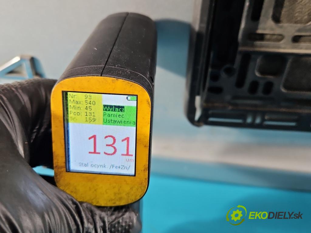 Audi A4 B8 2007-2015 1.8 TFSI 160 HP manual 118 kW 1798 cm3 5- zadna kufor  (Kapota zadná (kufor))