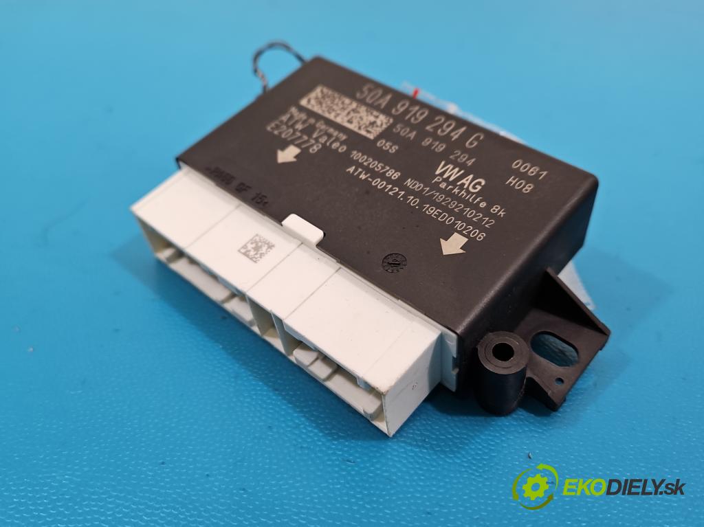 Skoda Octavia III 2013- 1.5 TSI 150 HP manual 110 kW 1498 cm3 5- riadiaca jednotka parkovaní: 5QA919294