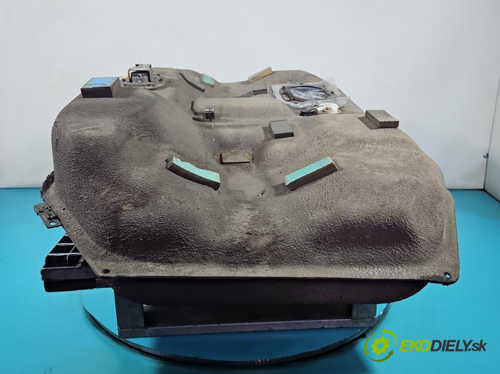 Kia Optima IV 2015-2020 1.6 T-GDI: 180 HP automatic 132.4 kW 1591 cm3 4- Nádrž: palivo 31100-D4700 (Palivová nádrž)