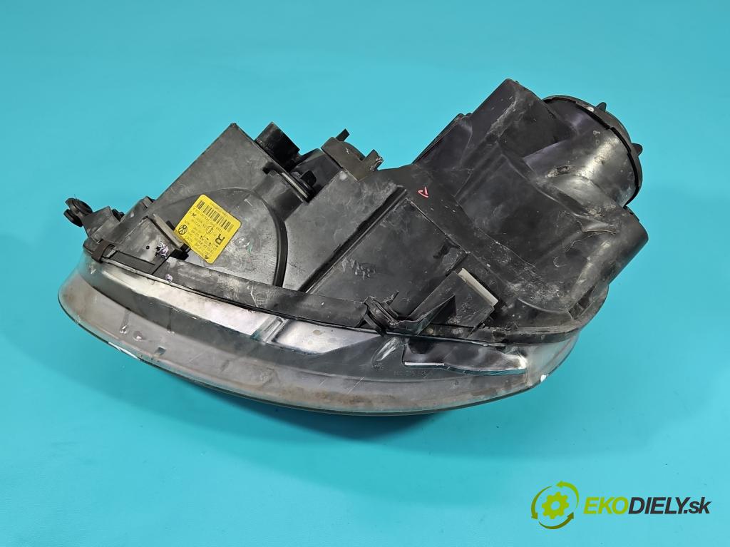 Vw Golf V 2003-2009 1.6 FSI 116 HP manual 85 kW 1598 cm3 5- Reflektor: pravý 1K6941006A (Svetlo predné pravé)