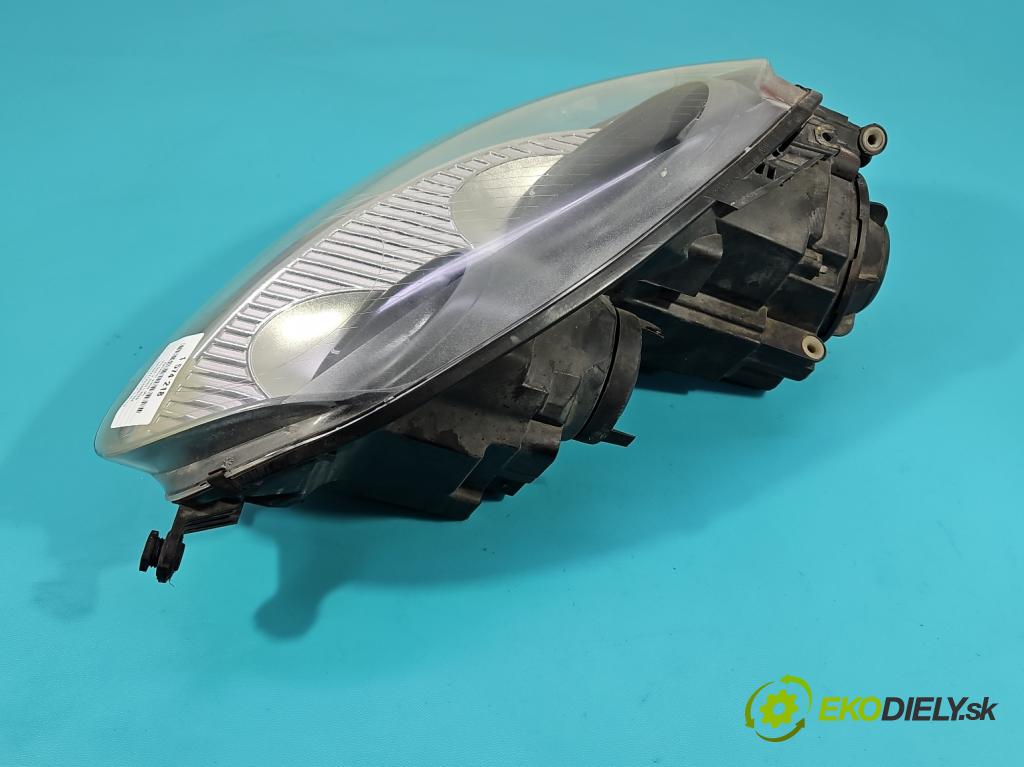 Vw Golf V 2003-2009 1.6 FSI 116 HP manual 85 kW 1598 cm3 5- Reflektor: pravý 1K6941006A (Svetlo predné pravé)