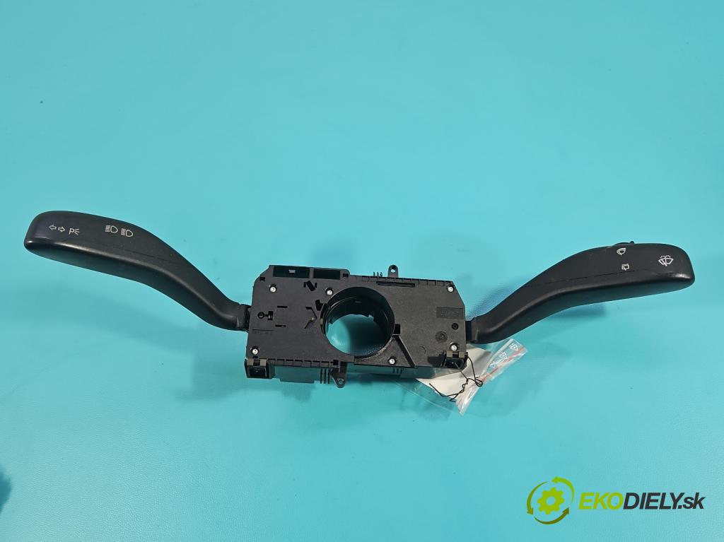 Vw Polo IV 9N 2001-2009 1.4 16V 80 HP manual 59 kW 1390 cm3 5- prepínač komplex: 6Q0953503CE (Prepínacie páčky pod volantom)