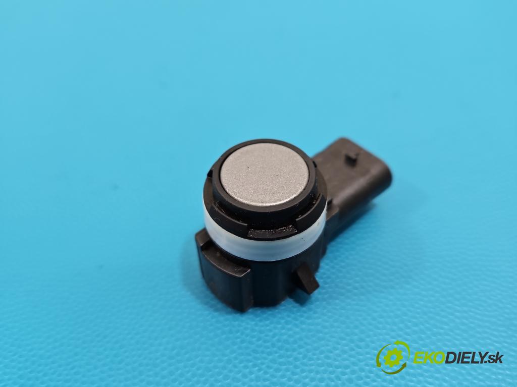 Bmw iX1 U11 0.0 elektrický: 272 hp automatic 200 kW 1 cm3 5- snímač parkování 5A2DA19