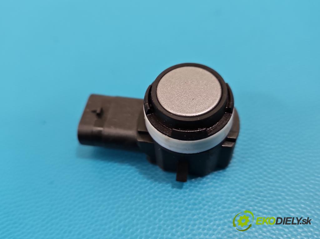 Bmw iX1 U11 0.0 elektrický: 272 HP automatic 200 kW 1 cm3 5- snímač parkovaní: 5A2DA19