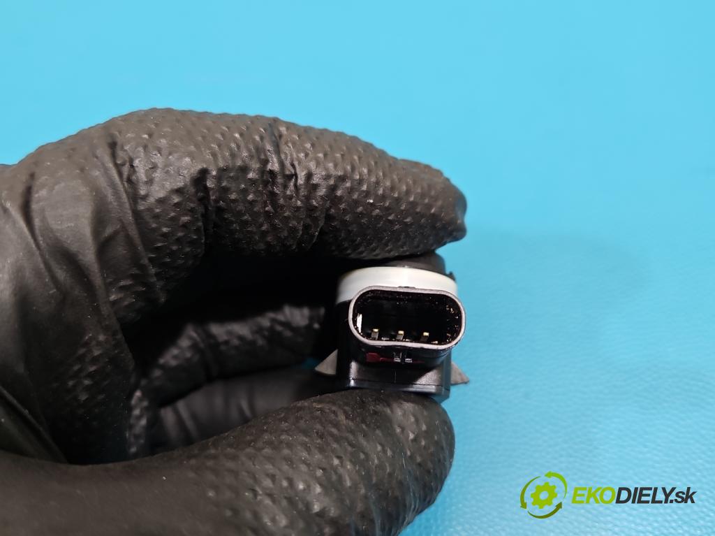 Bmw iX1 U11 0.0 elektrický: 272 HP automatic 200 kW 1 cm3 5- snímač parkovaní: 5A2DA19