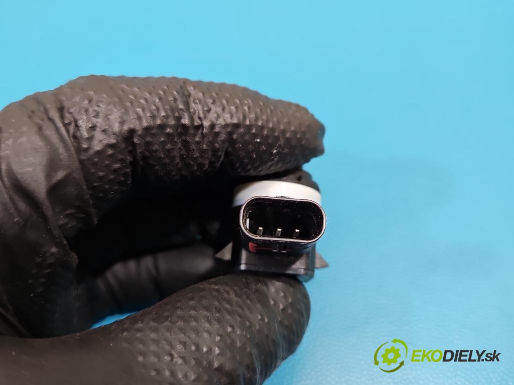 Bmw iX1 U11 0.0 elektrický: 272 HP automatic 200 kW 1 cm3 5- snímač parkovaní: 5A1A269