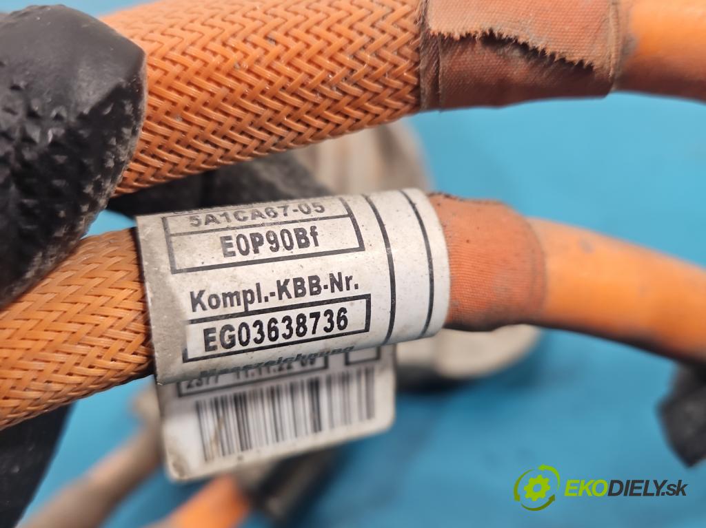 Bmw iX1 U11 0.0 elektrický: 272 hp automatic 200 kW 1 cm3 5- Balíček: 767003704AA