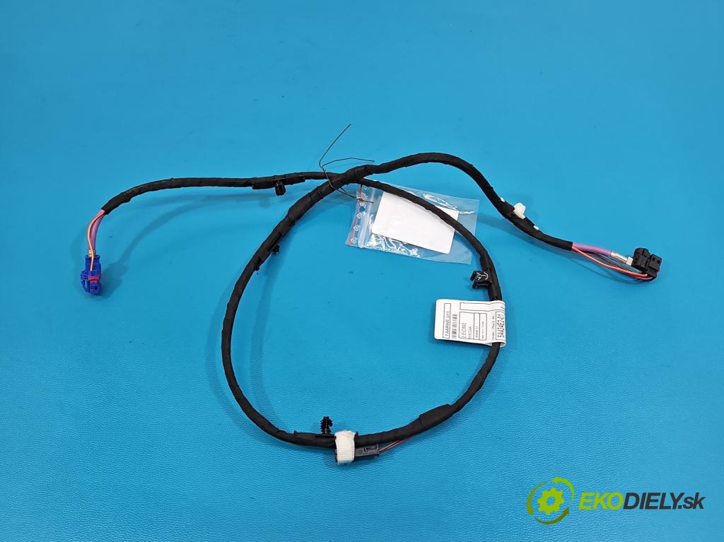 Bmw iX1 U11 0.0 elektrický: 272 HP automatic 200 kW 1 cm3 5- Zväzok: ostatné 5A4342-01