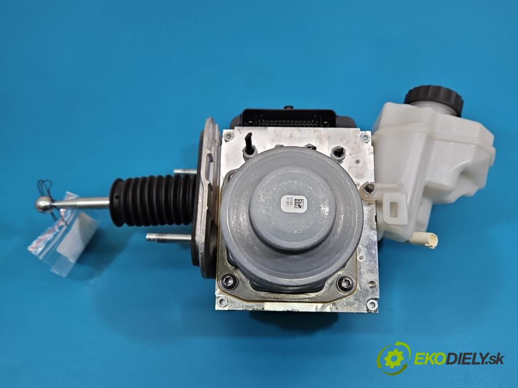Bmw iX1 U11 0.0 elektrický: 272 hp automatic 200 kW 1 cm3 5- servo posilovač 3450-5A75D99-01