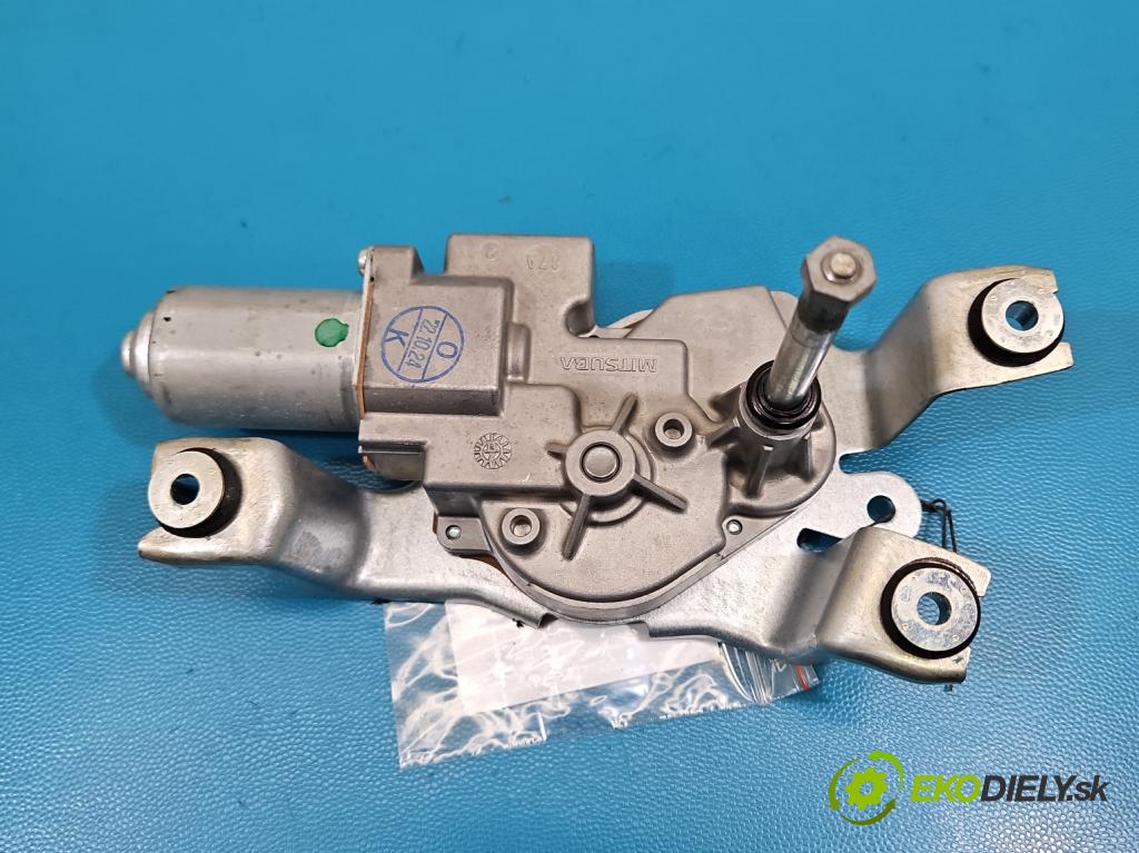 Bmw iX1 U11 0.0 elektrický: 272 HP automatic 200 kW 1 cm3 5- motor stieračov zadné 464977-A
