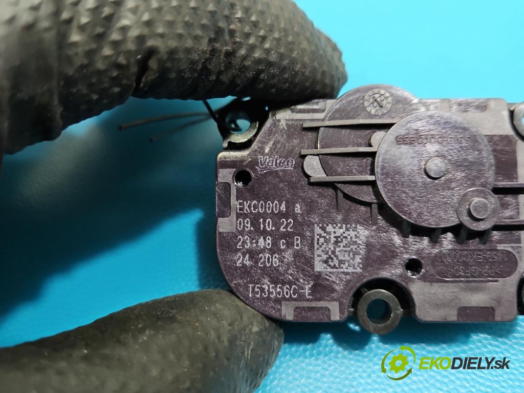 Bmw iX1 U11 0.0 elektrický: 272 HP automatic 200 kW 1 cm3 5- motor: kúrenia T53556C-E