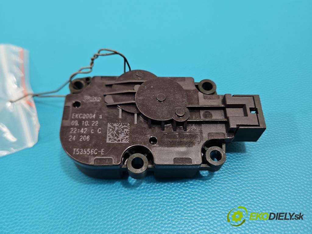 Bmw iX1 U11 0.0 elektrický: 272 HP automatic 200 kW 1 cm3 5- motor: kúrenia T53556C-E