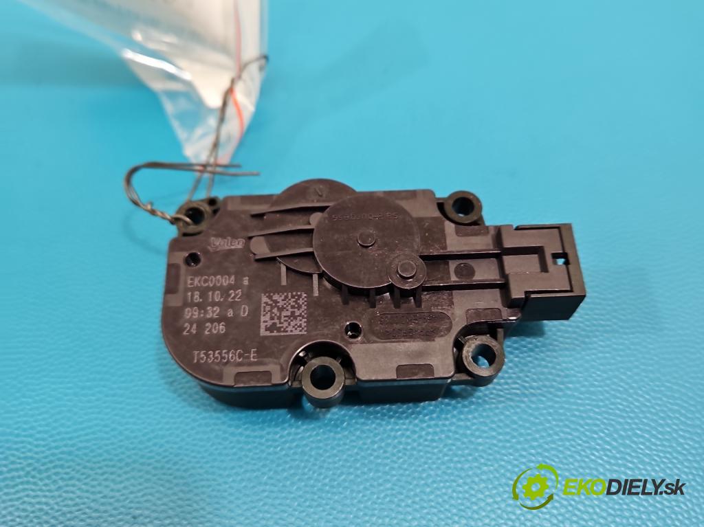 Bmw iX1 U11 0.0 elektrický: 272 hp automatic 200 kW 1 cm3 5- motorek topení T53556C-E