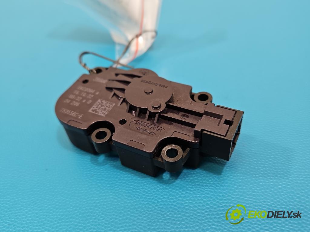 Bmw iX1 U11 0.0 elektrický: 272 HP automatic 200 kW 1 cm3 5- motor: kúrenia T53556C-E