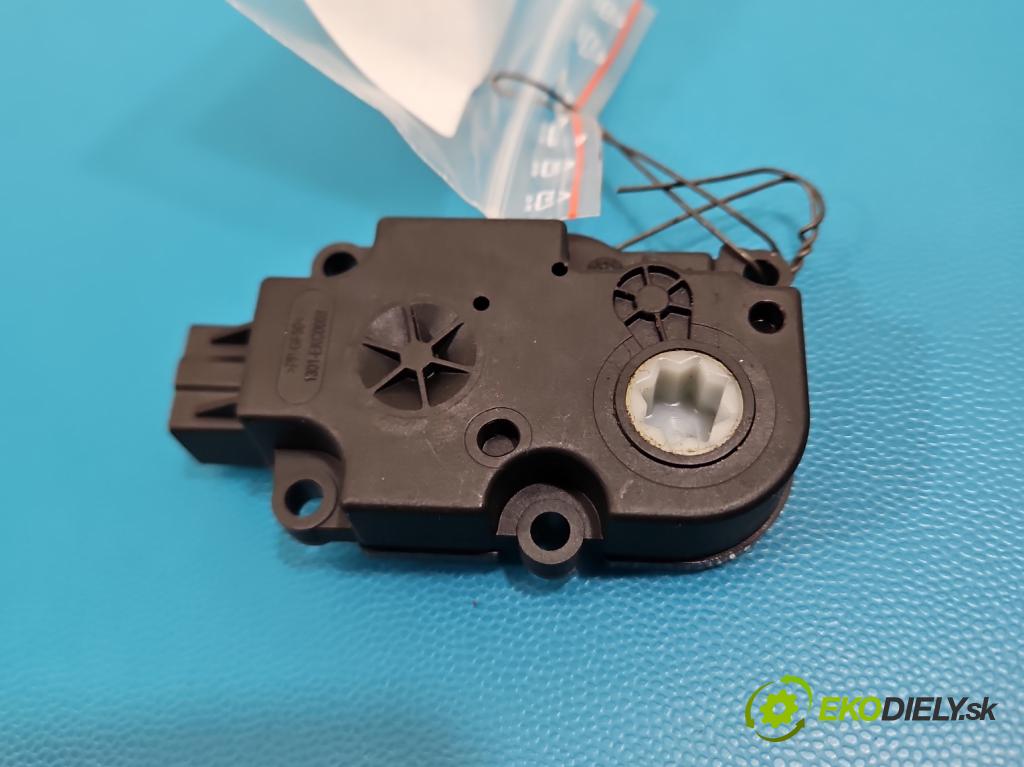 Bmw iX1 U11 0.0 elektrický: 272 hp automatic 200 kW 1 cm3 5- motorek topení T53556C-E