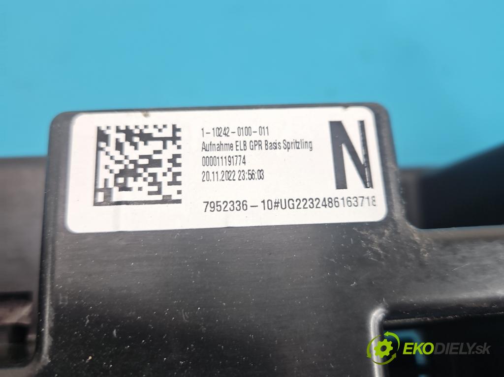 Bmw iX1 U11 0.0 elektrický: 272 HP automatic 200 kW 1 cm3 5- Upevnenie: 7952336