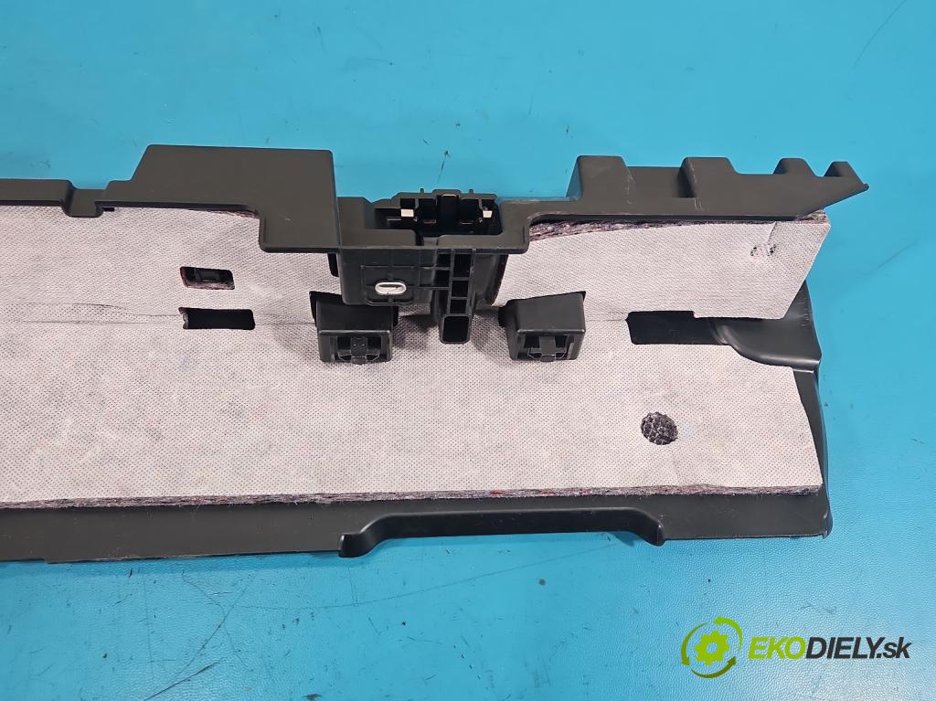 Bmw iX1 U11 0.0 elektrický: 272 HP automatic 200 kW 1 cm3 5- Upevnenie: 7952336