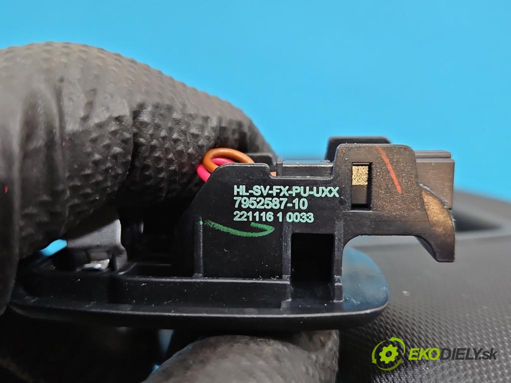 Bmw iX1 U11 0.0 elektrický: 272 hp automatic 200 kW 1 cm3 5- clonítko levé