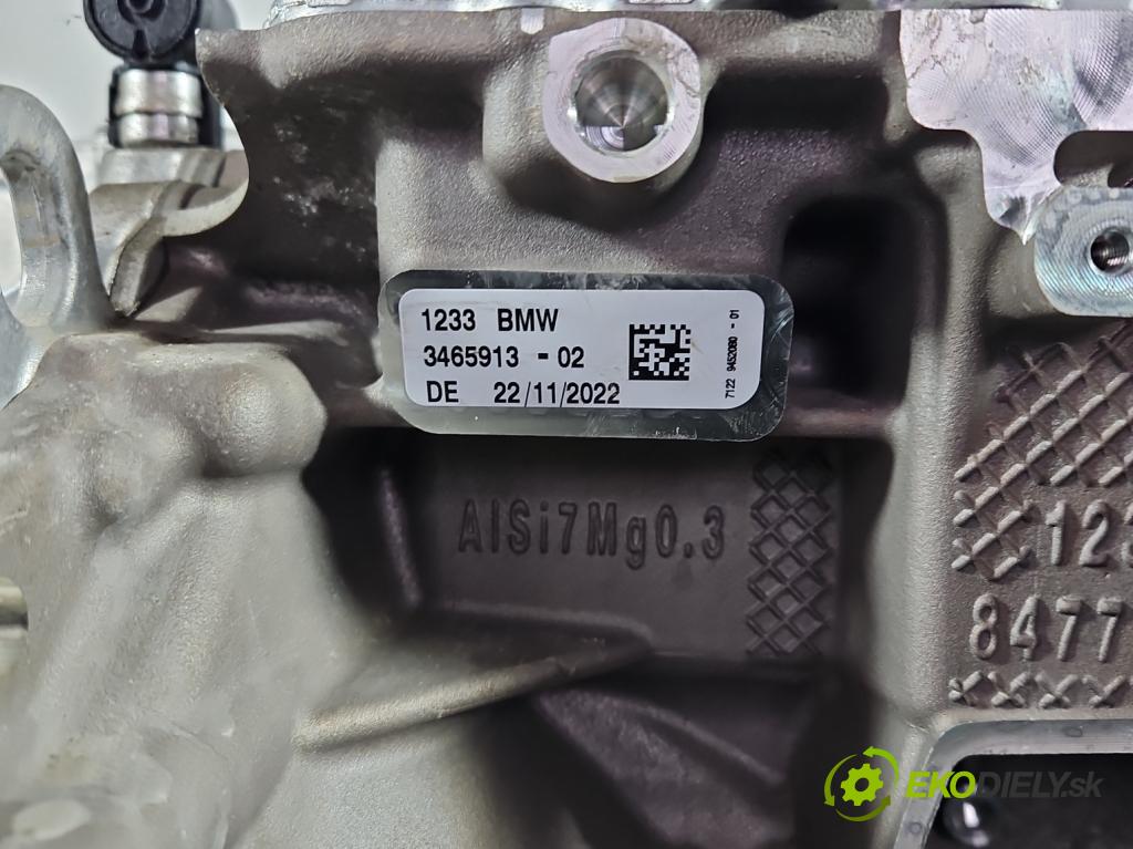 Bmw iX1 U11 0.0 elektrický: 272 HP automatic 200 kW 1 cm3 5- motor elektrický: 3465913
