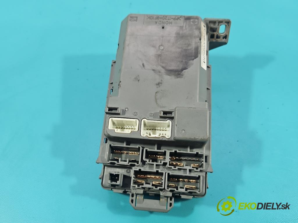 Honda Civic VII 2000-2006 1.6 16V 110 HP manual 81 kW 1590 cm3 5- riadiaca jednotka motora 37820-PMH-G21