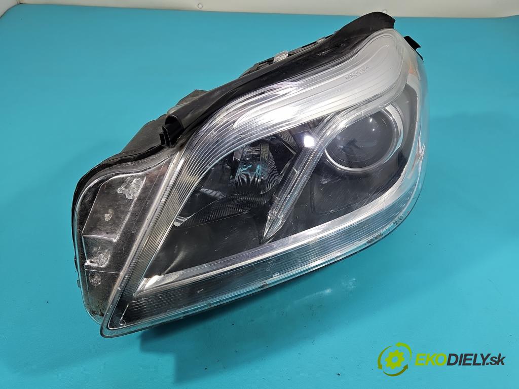 Mercedes GL II X166 2012-2015 4.7 V8 278928 340KM: automatic 250 kW 4663 cm3 5- Reflektor: ľavý  (Kľučka dverí ostatné)