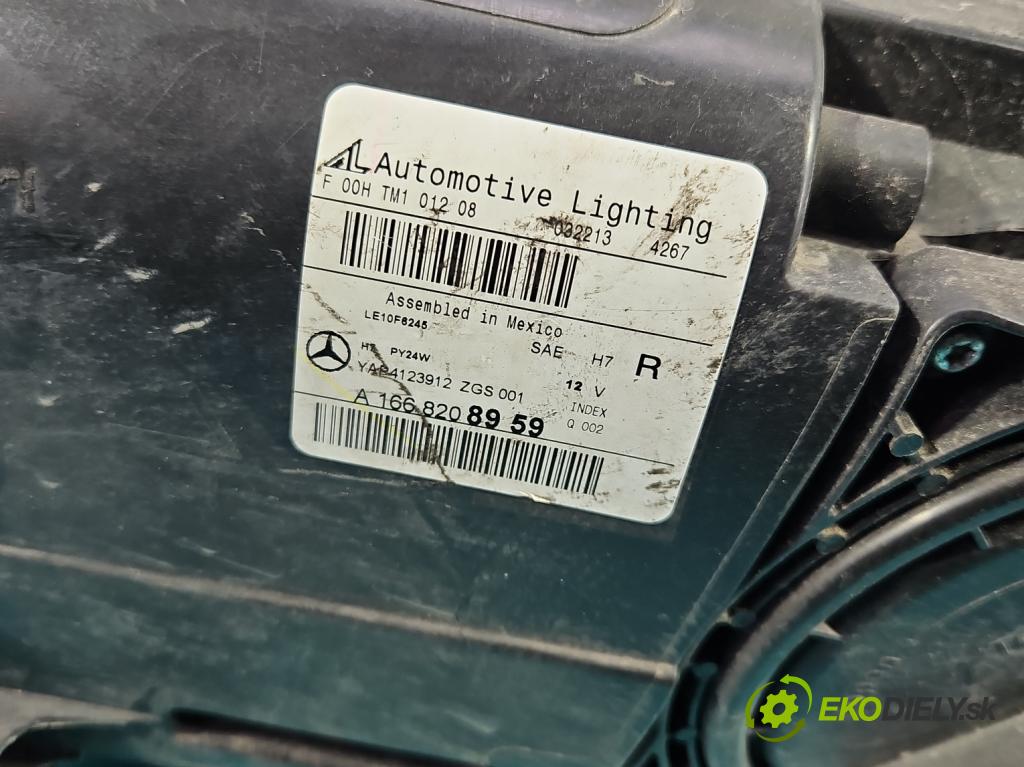 Mercedes GL II X166 2012-2015 4.7 V8 278928 340KM: automatic 250 kW 4663 cm3 5- Reflektor: pravý A1668208959 (Svetlo predné pravé)