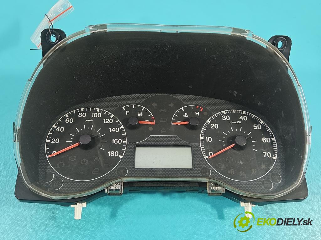 Peugeot Bipper 1.4 hdi 68 HP manual 50 kW 1399 cm3 5- prístrojovka/ budíky (Prístrojová doska)