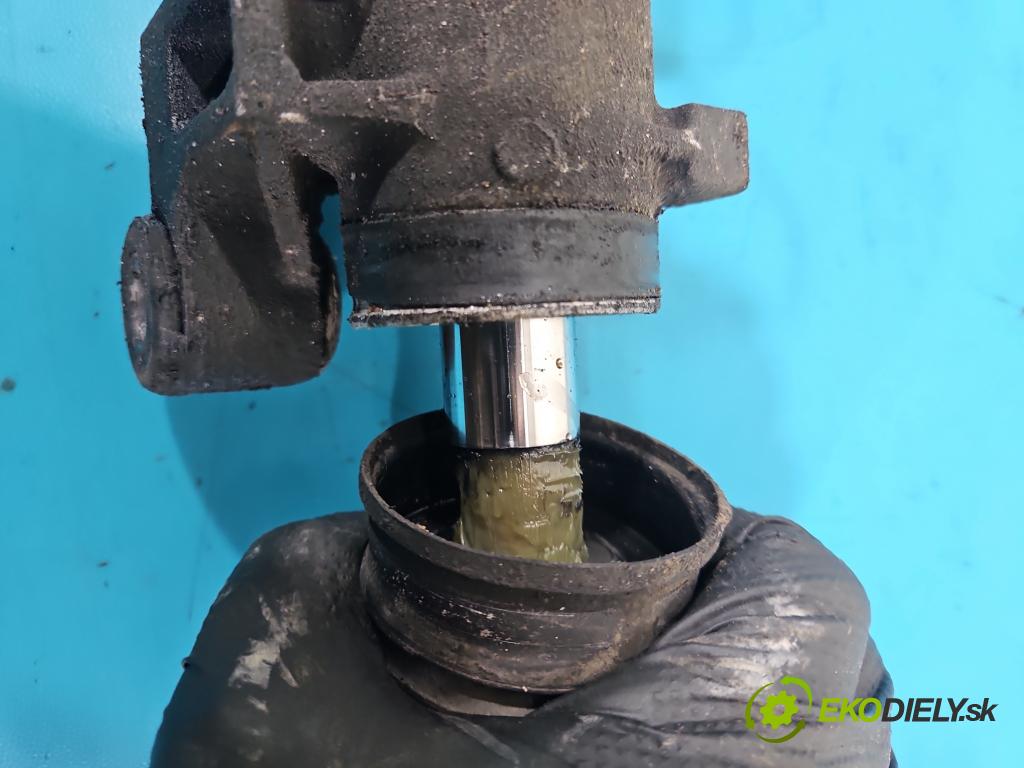 Volvo S40 II 2004-2012 2.0 hdi 136 HP manual 100 kW 1997 cm3 4- Ozubené kolo: volant P30723635