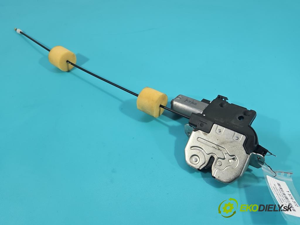 Mercedes S W221 2005-2013 3.5 V6 272 HP automatic 200 kW 3498 cm3 4- zámok kufrové dvere zadné 2217500085