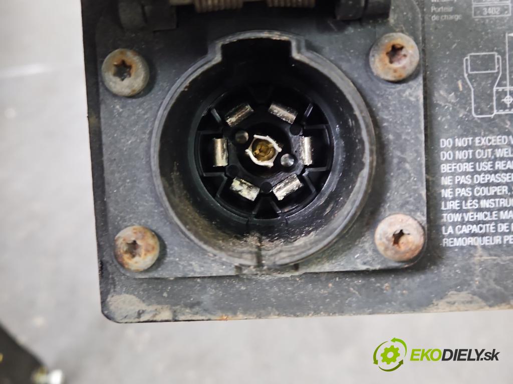 Mercedes GL II X166 2012-2015 4.7 V8 278928 340KM automatic 250 kW 4663 cm3 5- oko tažné A1663101137 (Tažné zařízení)