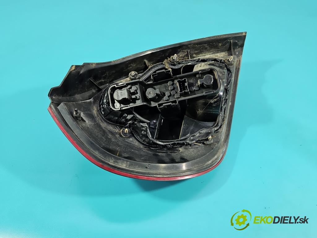 Nissan Almera N16 2000-2006 2.2 td 110 HP manual 81 kW 2184 cm3 3- svetlo / reflektor zadné pravé (Kľučka dverí ostatné)