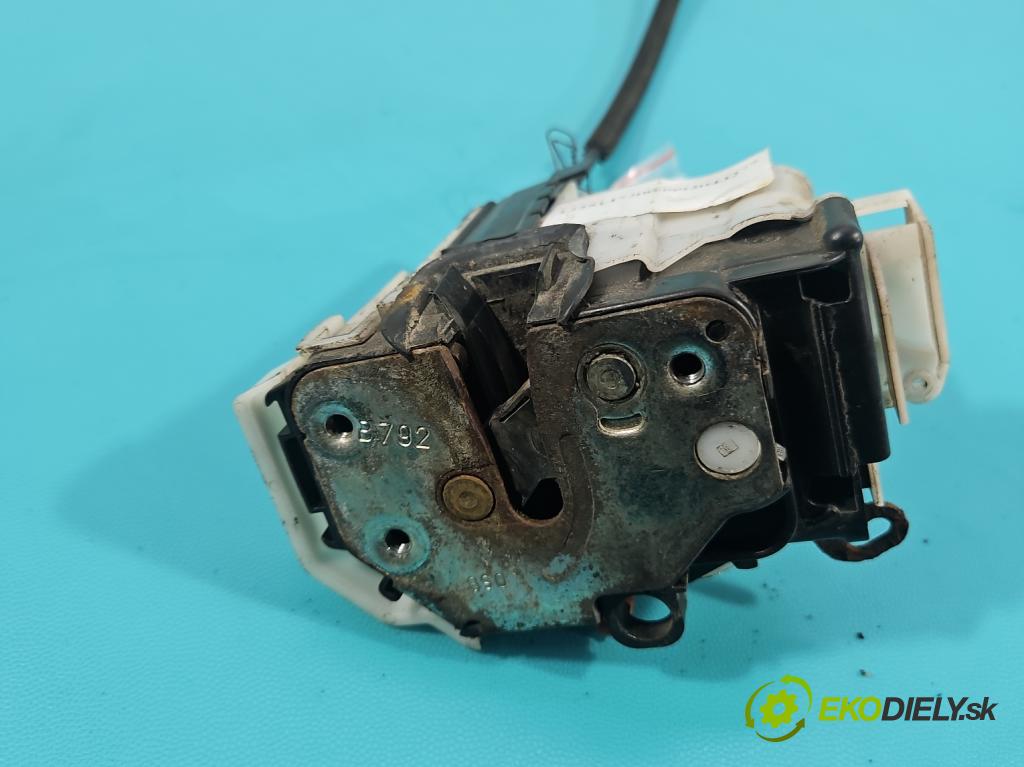 Peugeot Bipper 1.4 hdi 68 HP manual 50 kW 1399 cm3 5- zámok predné ľavý 1354745080