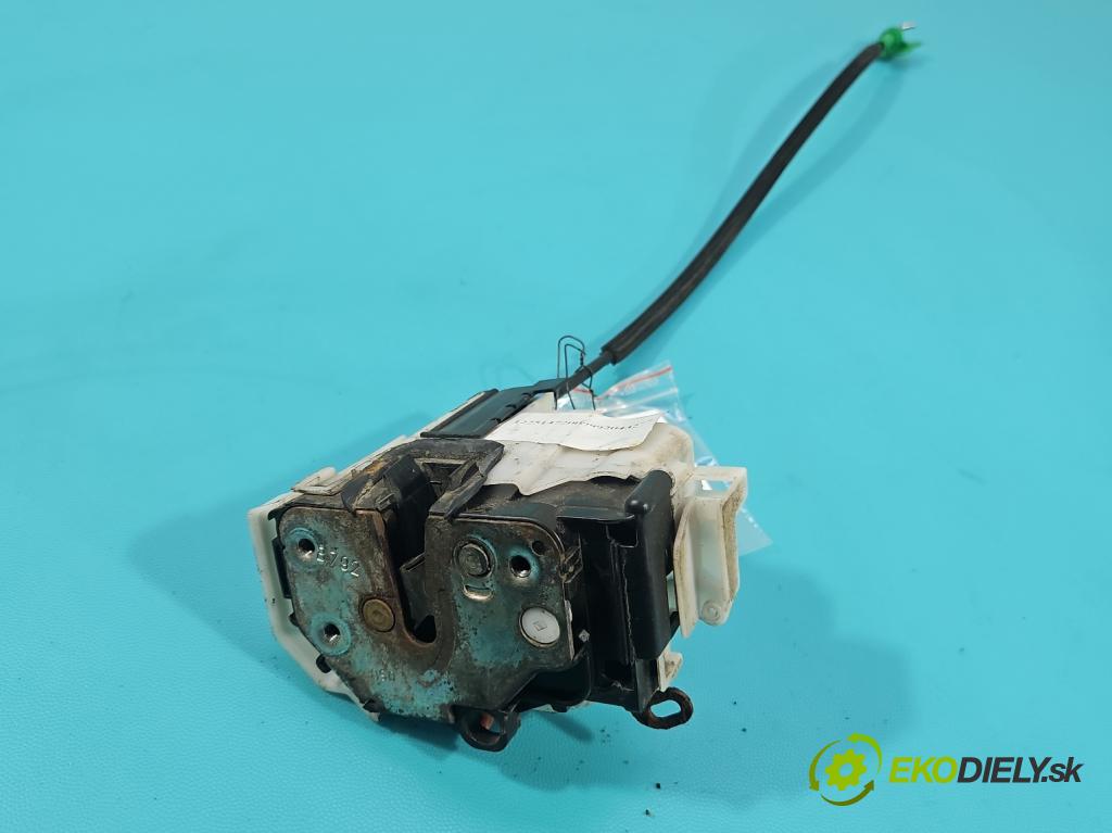 Peugeot Bipper 1.4 hdi 68 HP manual 50 kW 1399 cm3 5- zámok predné ľavý 1354745080