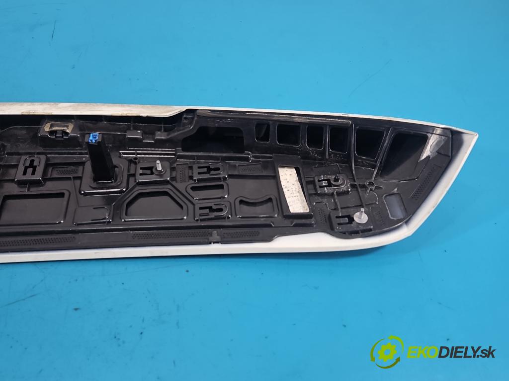 Mercedes GL II X166 2012-2015 4.7 V8 278928 340KM automatic 250 kW 4663 cm3 5- spoiler A1667930288 (Spoiler)