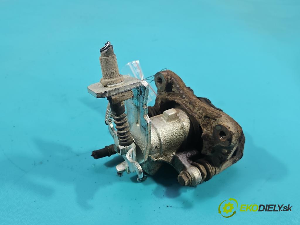 Nissan Almera N16 2000-2006 2.2 td 110 hp manual 81 kW 2184 cm3 3- brzdič zadní pravý  (Klika dveří ostatní)