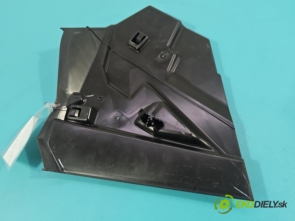 Mercedes GL II X166 2012-2015 4.7 V8 278928 340KM: automatic 250 kW 4663 cm3 5- kryt plast A1667331008