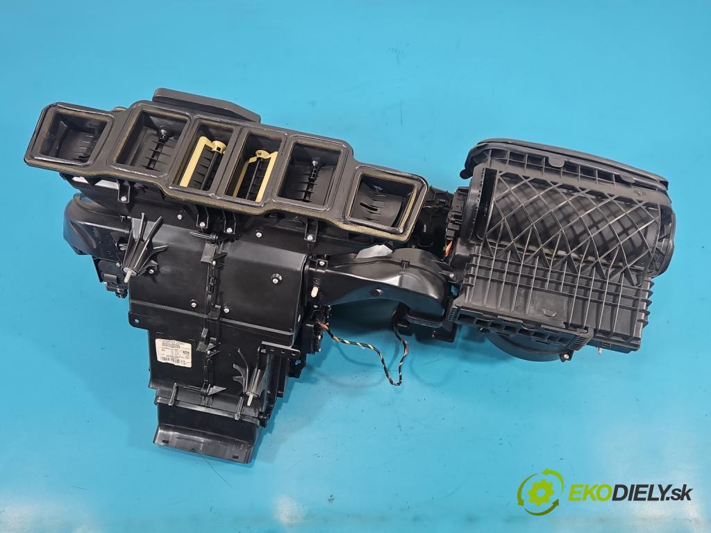 Mercedes GL II X166 2012-2015 4.7 V8 278928 340KM: automatic 250 kW 4663 cm3 5- radiator T1012426X (Radiátor kúrenia)