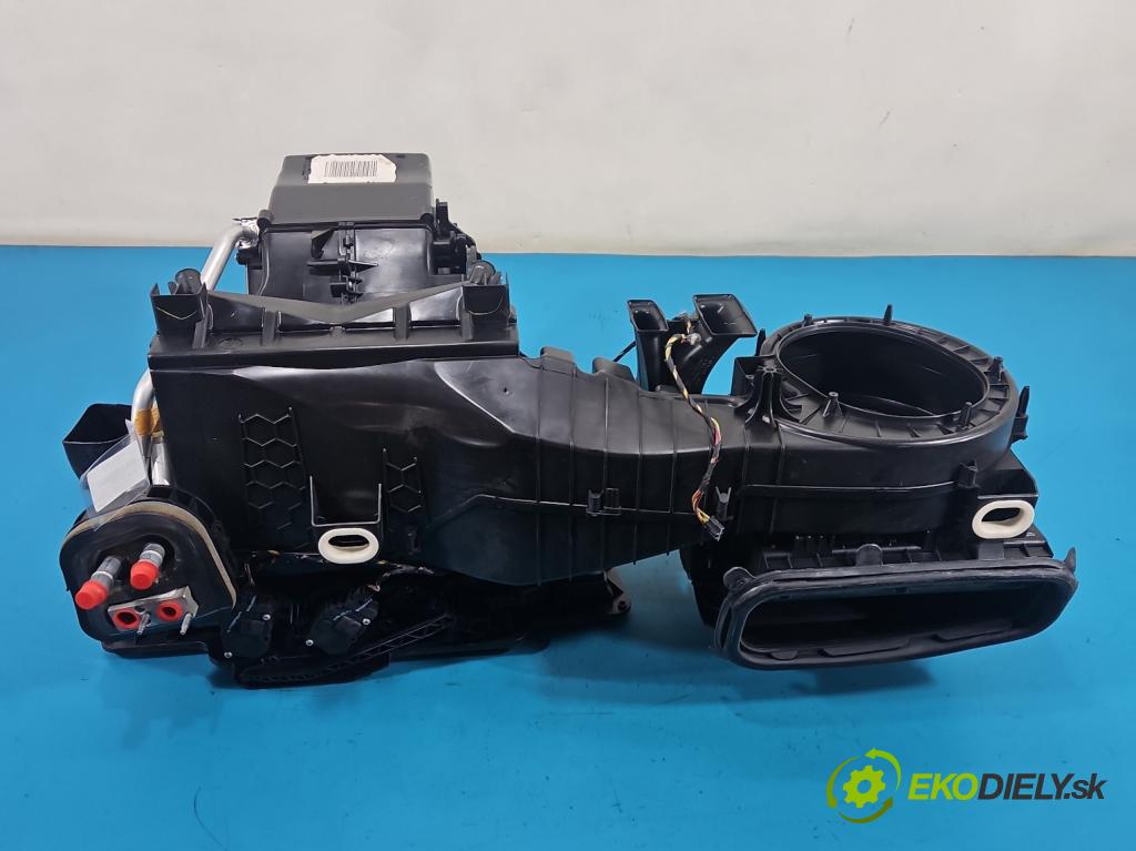 Mercedes GL II X166 2012-2015 4.7 V8 278928 340KM: automatic 250 kW 4663 cm3 5- radiator T1012426X (Radiátor kúrenia)