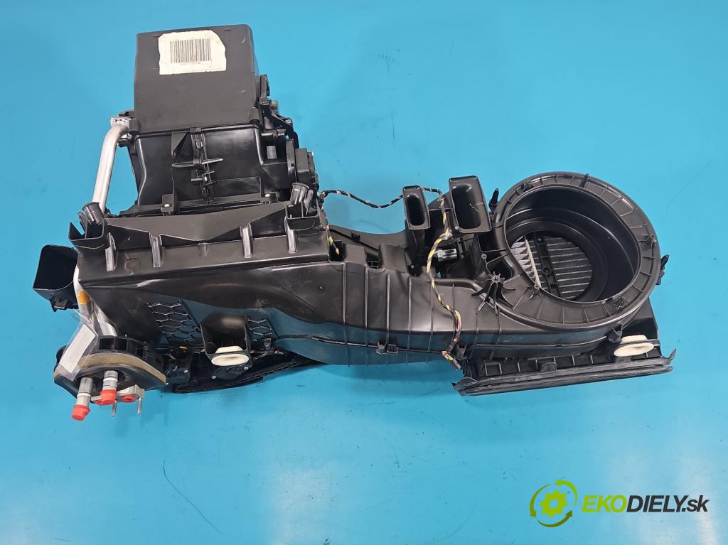 Mercedes GL II X166 2012-2015 4.7 V8 278928 340KM: automatic 250 kW 4663 cm3 5- radiator T1012426X (Radiátor kúrenia)