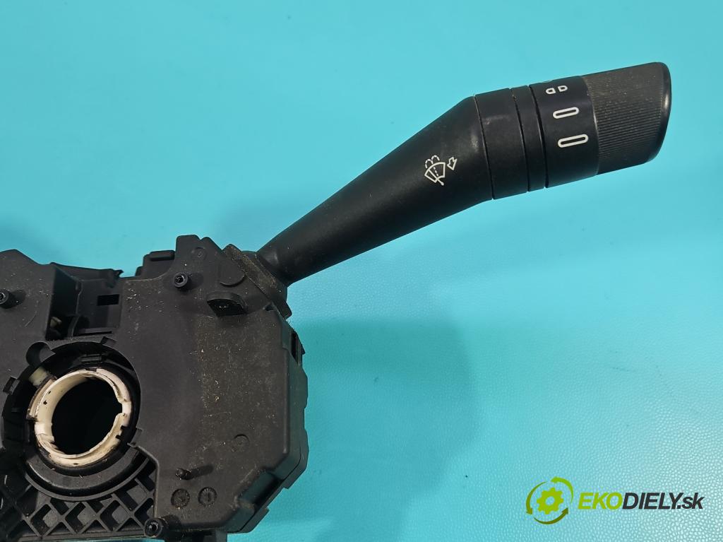 Peugeot Bipper 1.4 hdi 68 HP manual 50 kW 1399 cm3 5- prepínač komplex: 07354604210 (Prepínacie páčky pod volantom)