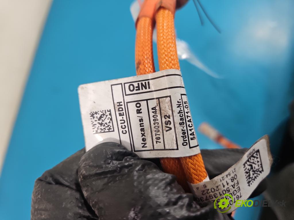 Bmw iX1 U11 0.0 elektrický: 272 HP automatic 200 kW 1 cm3 5- Zväzok: ostatné EG03632895