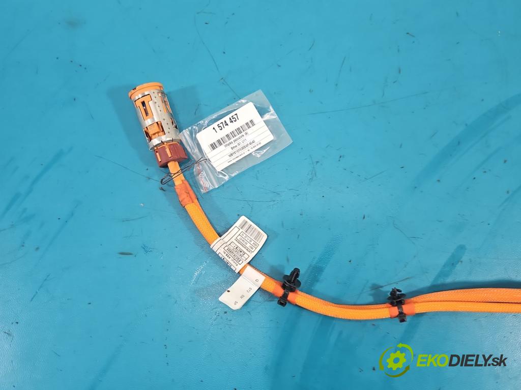 Bmw iX1 U11 0.0 elektrický: 272 HP automatic 200 kW 1 cm3 5- Zväzok: ostatné EG03632895