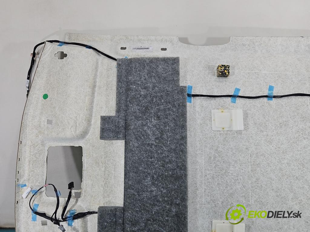 Toyota Corolla E21 2019- špinavý: / sedan